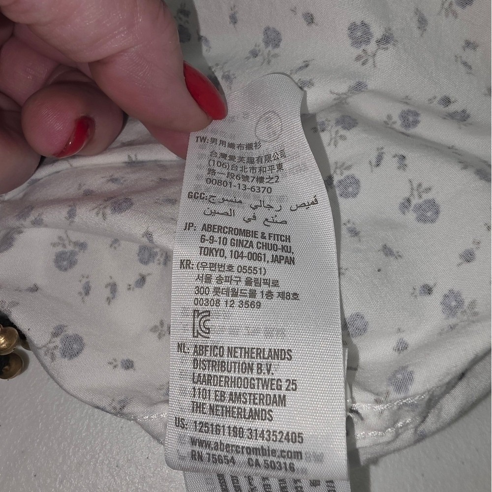 Abercrombie & Fitch Super Slim White Shirt with Navy Floral Button Up Small - Picture 7 of 10